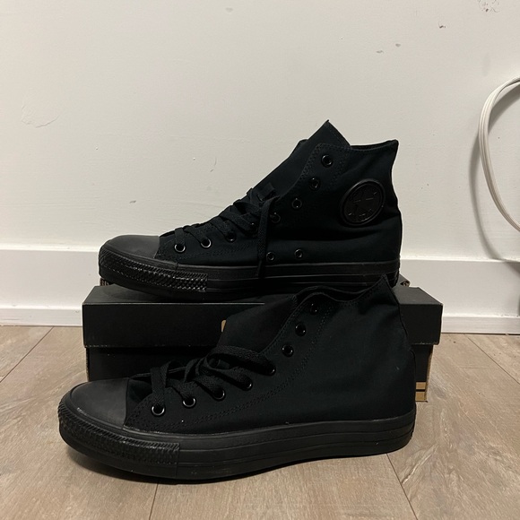 Converse Chuck Taylor All Star High Top - Black - Picture 1 of 7
